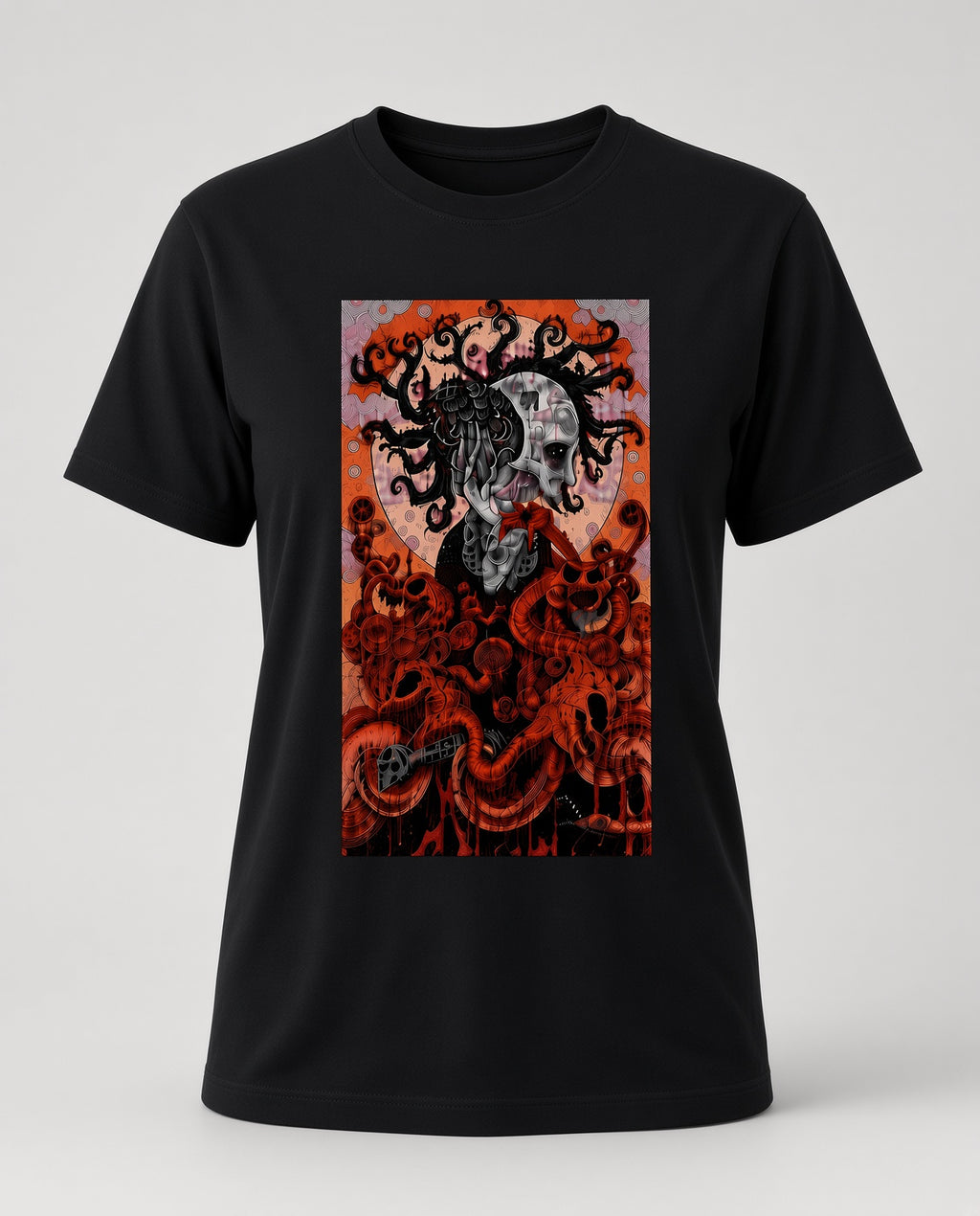“Gorgo of the Deep” – Dark Surreal Art T-Shirt